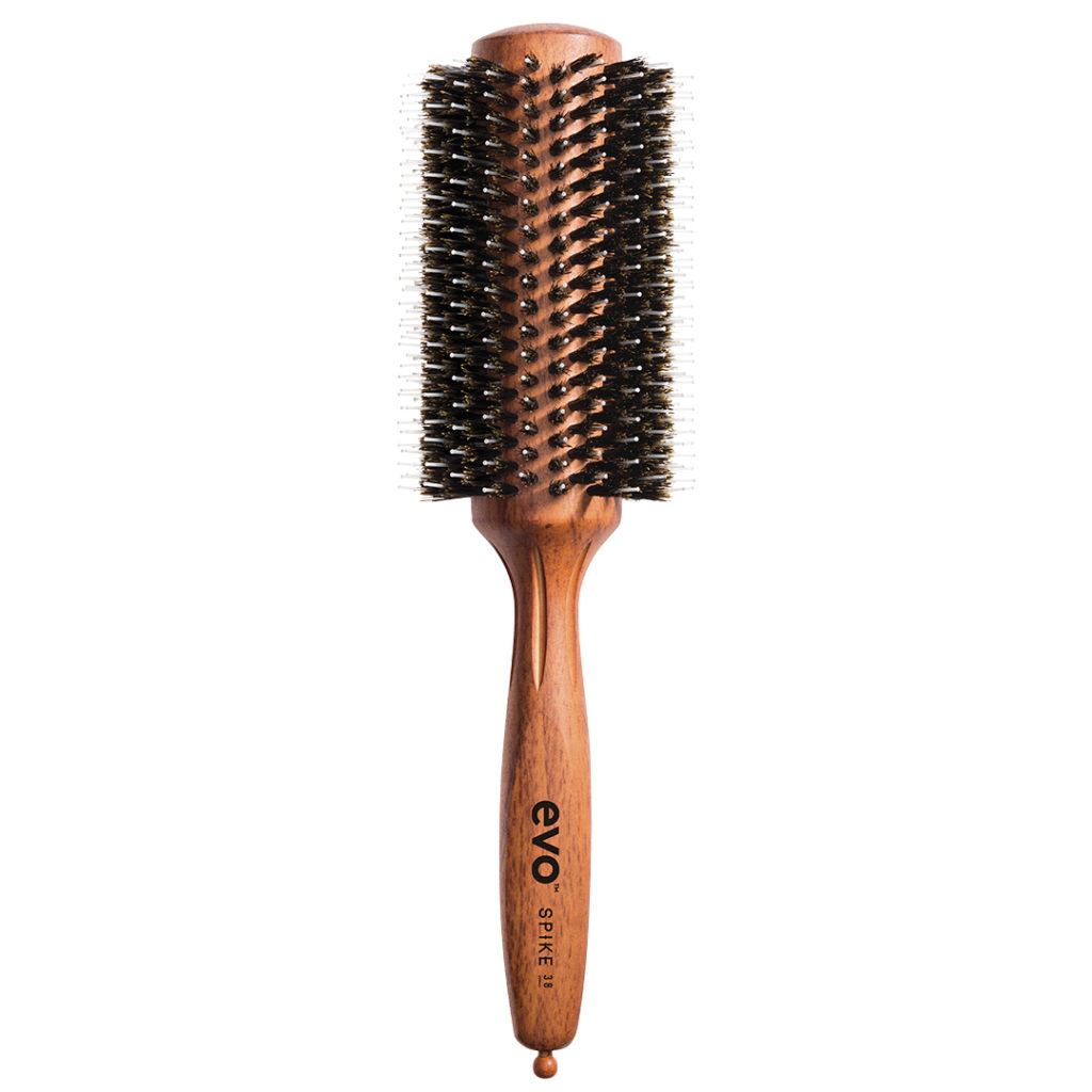 En Route Beauty - Why Does Your Hair Brush Matter? - Beauty