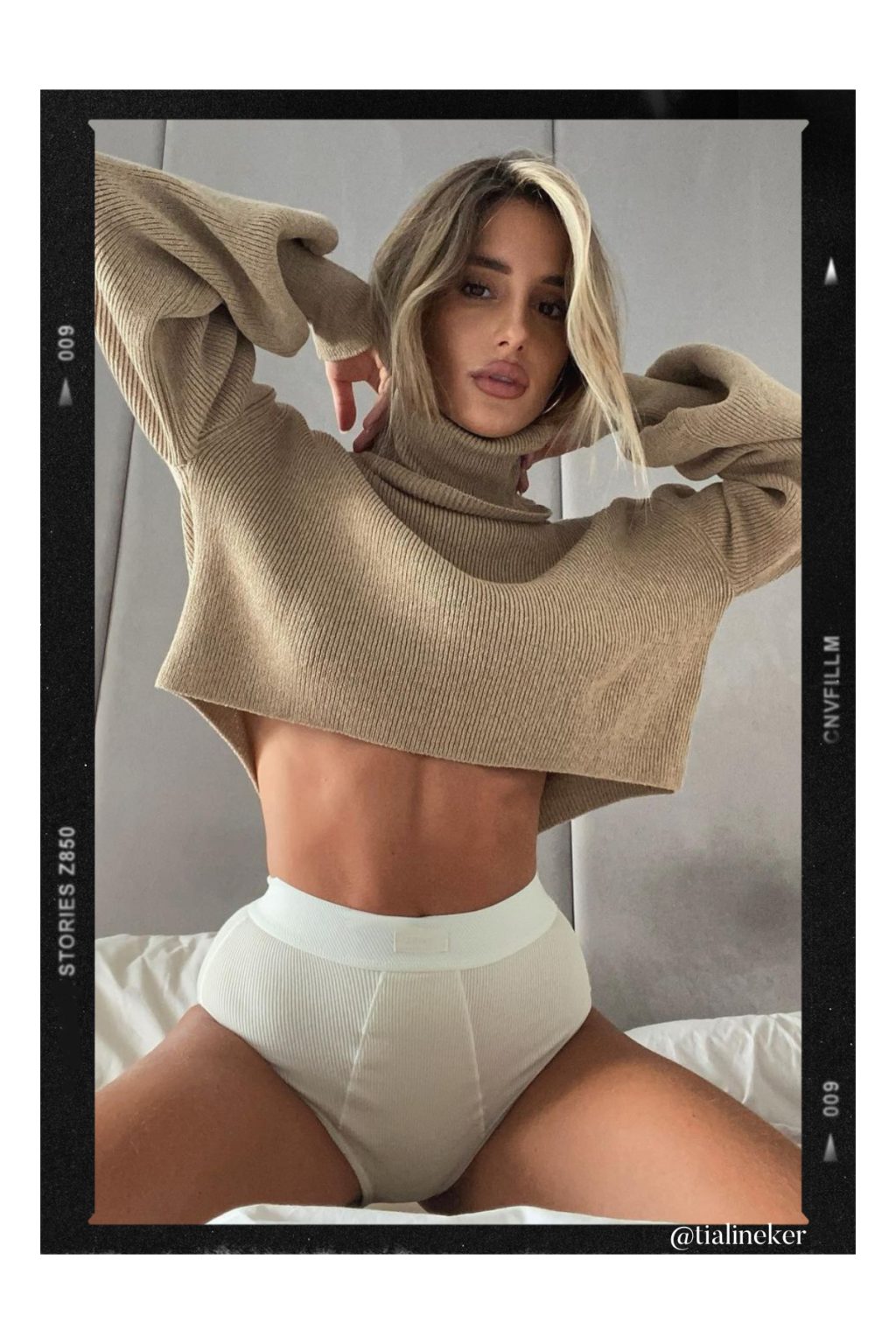 Are Selfies In Your Skivvies The New Thirst Trap? En Route