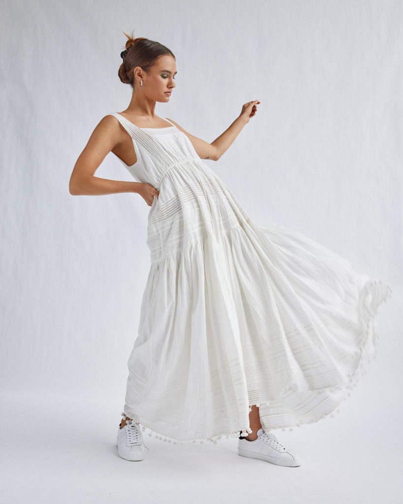 8 Dress & Sneaker Combos for Summer