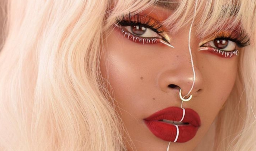 how to tame frizzy hair