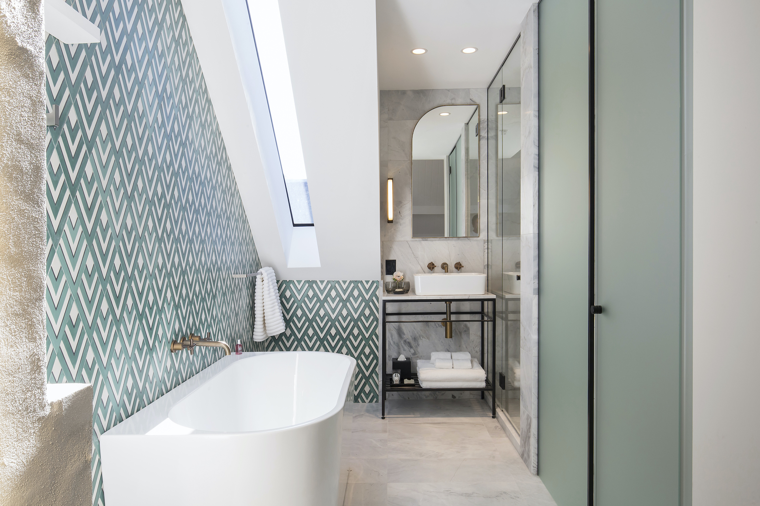 En-Route Little Albion