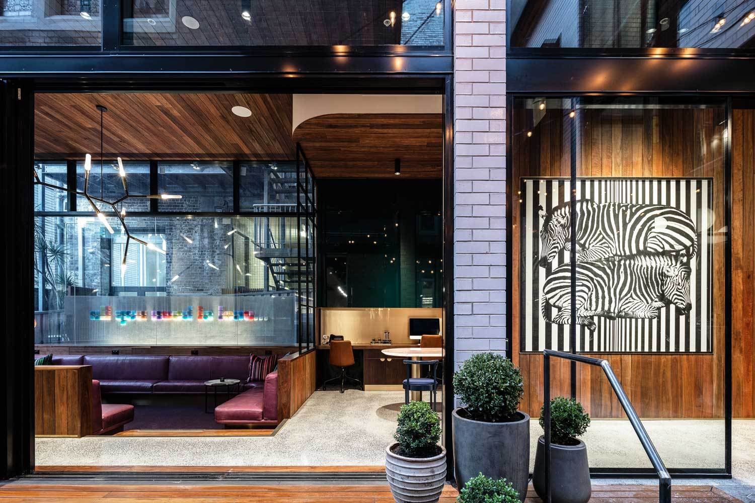 En-Route Little Albion