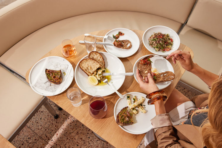 En-Route The Fish Shop