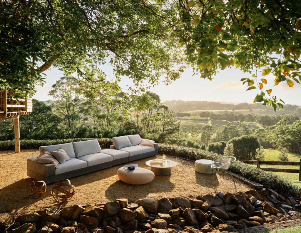 en-route-king-living-outdoor