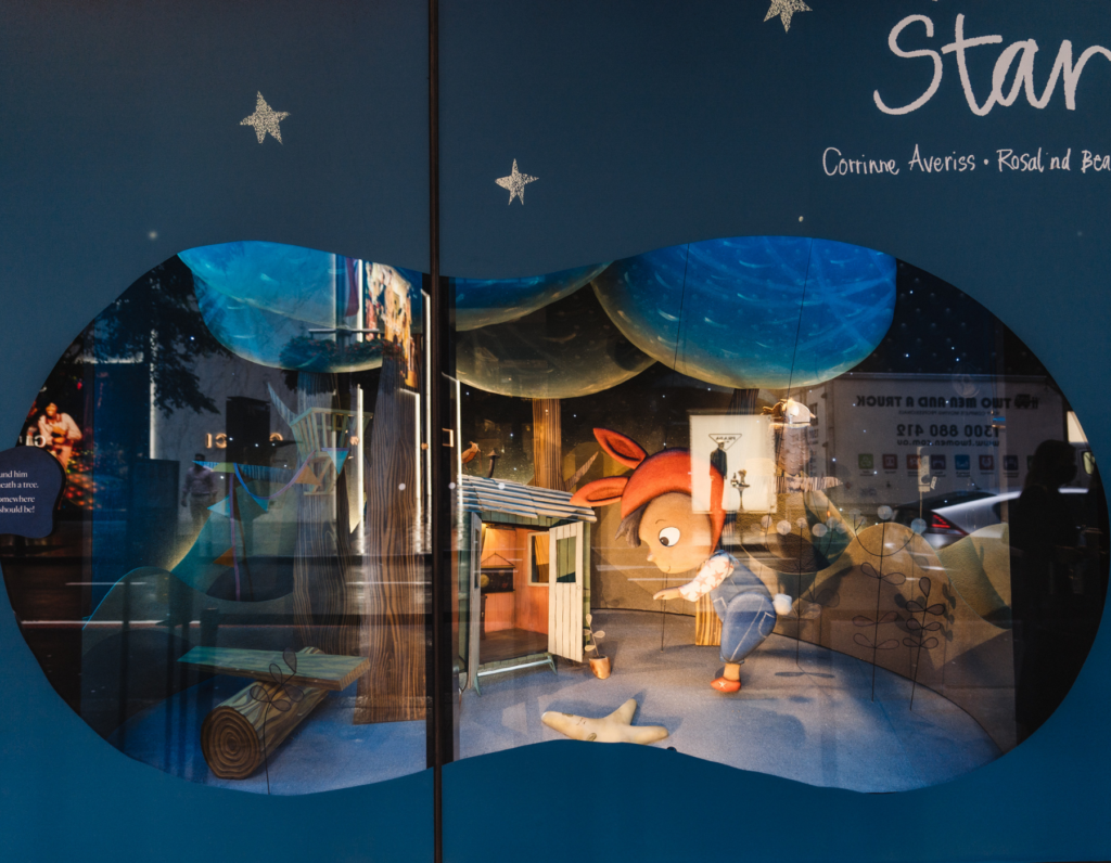 en-route-david-jones-christmas-window