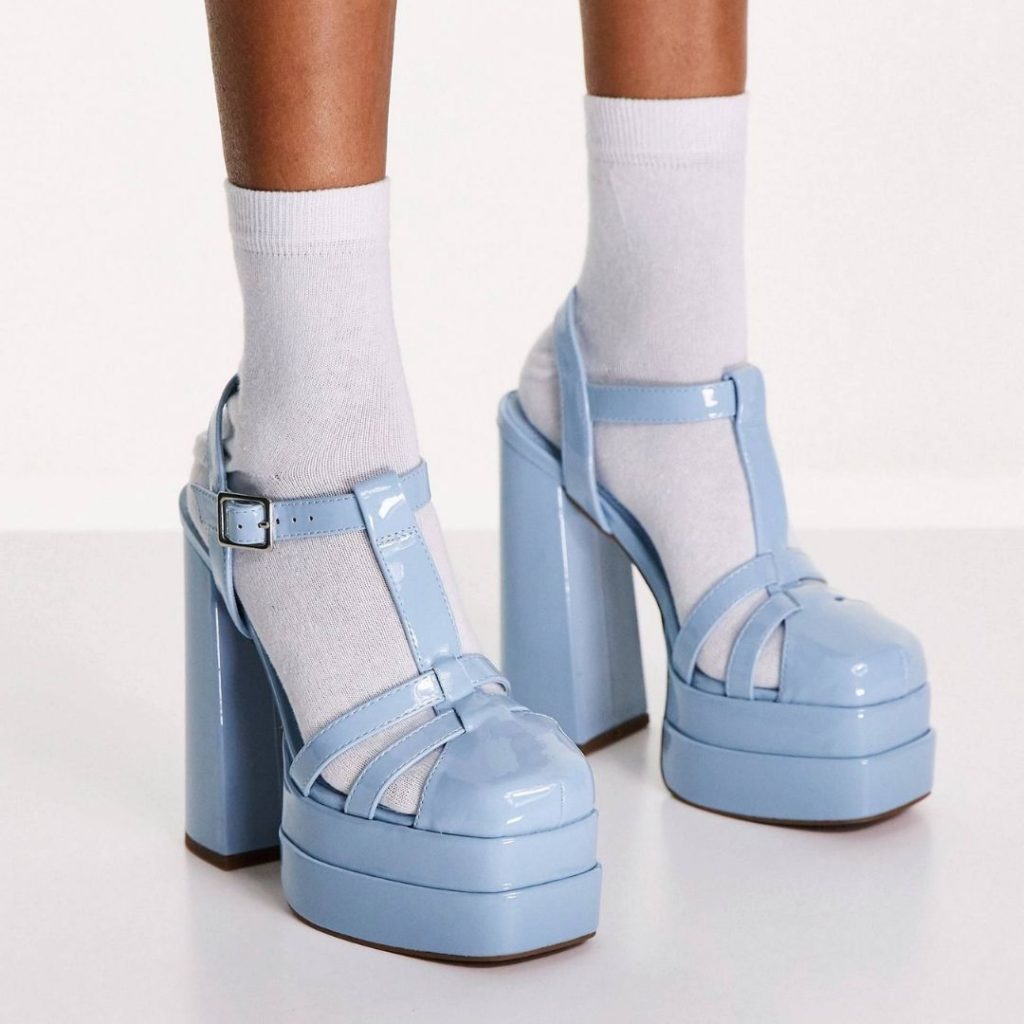 en-route-asos-platform-heels