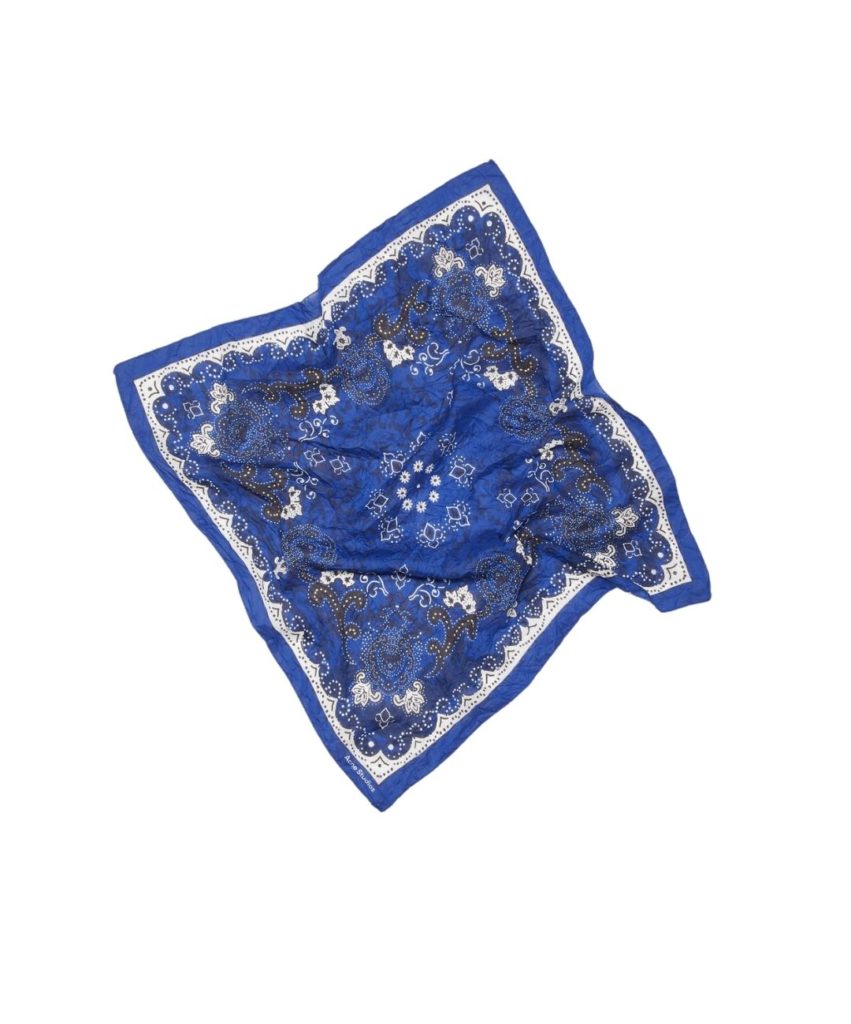 acne-studios-bandana-scarf-enroute