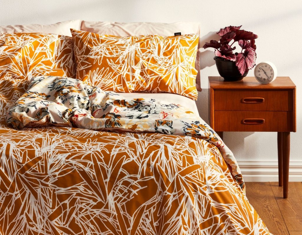 bonds-homewares-enroute