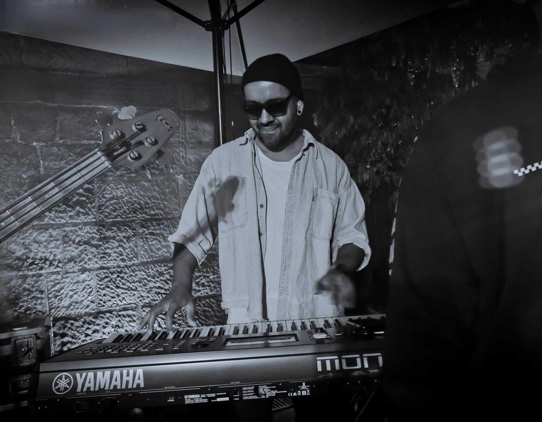Woollahra-hotel-sundays-live-music-enroute