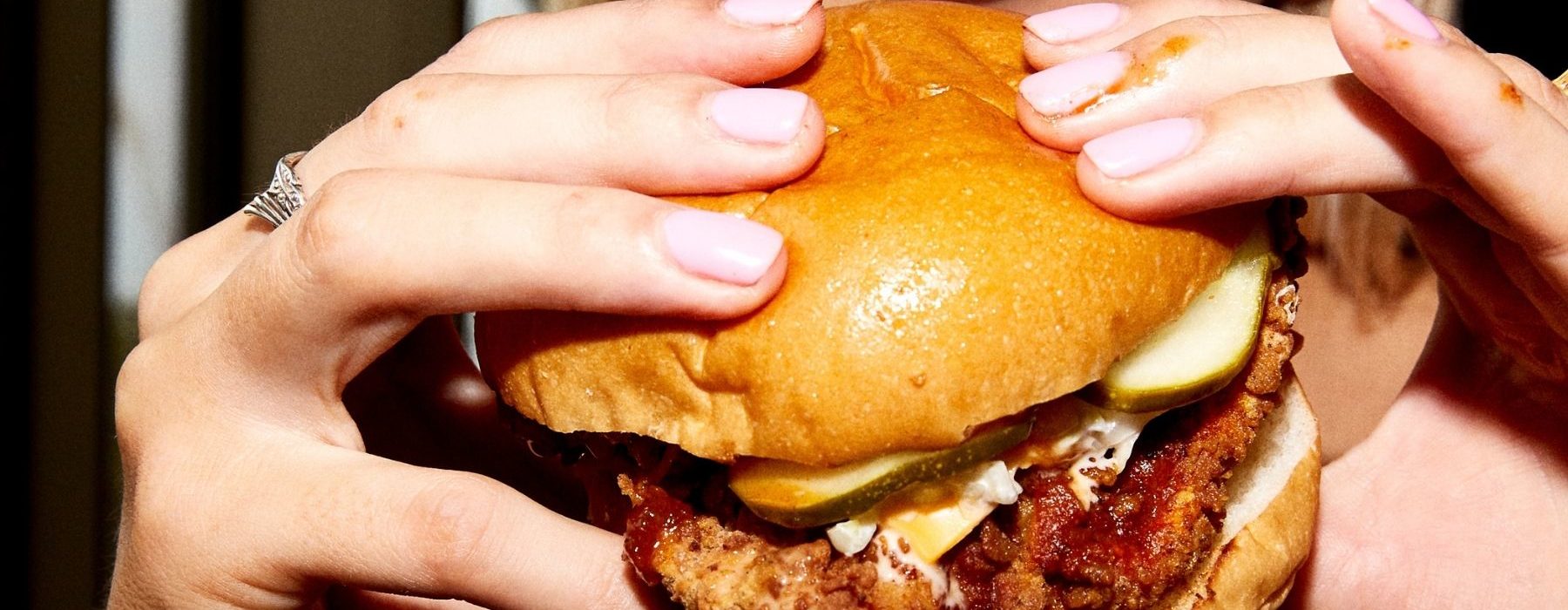 En-Route-binge-eating-poor-diet