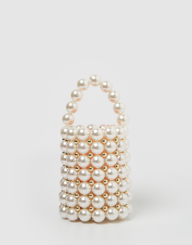 the-iconic-izoa-pearl-bag-enroute