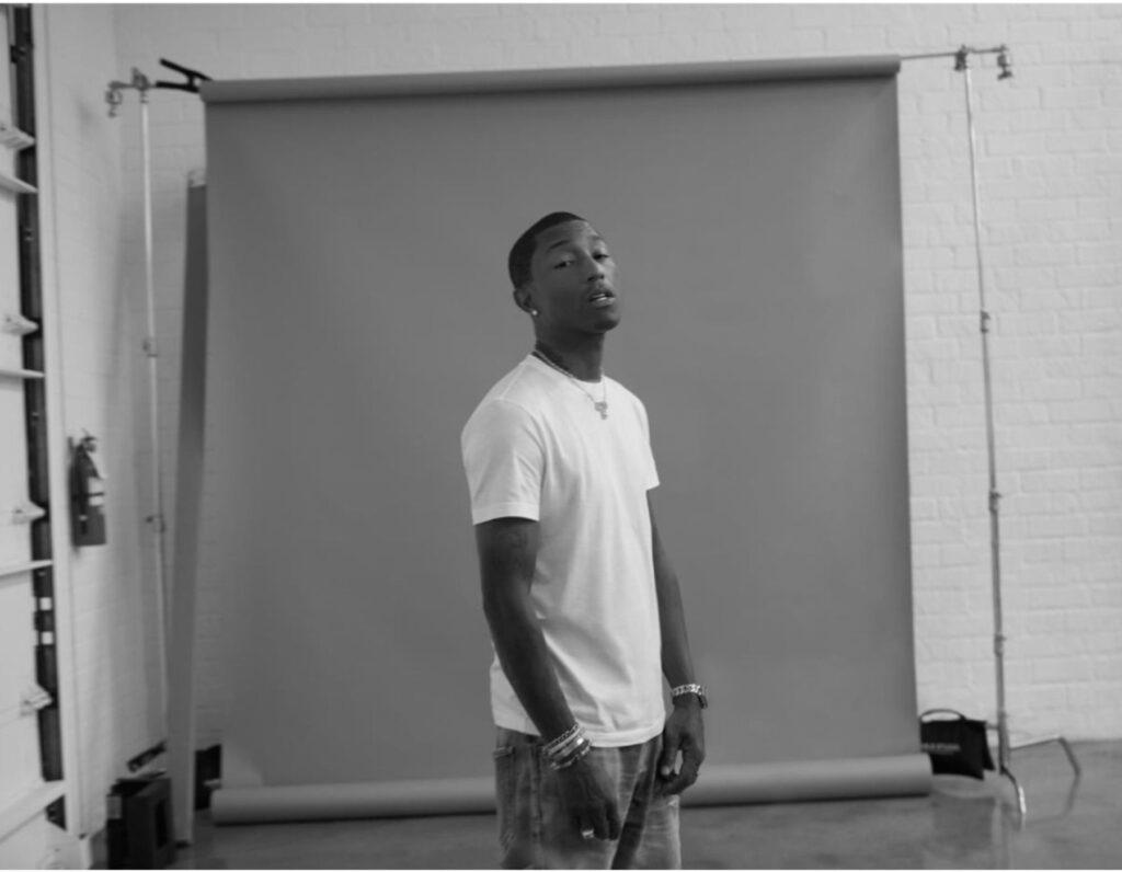 pharrell-louis-vuitton-enroute