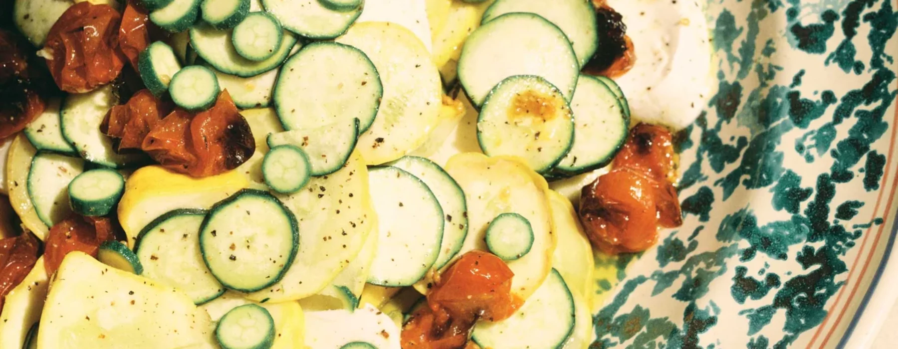 Bento Box Salad: A Quick Guide - Shrink That Footprint